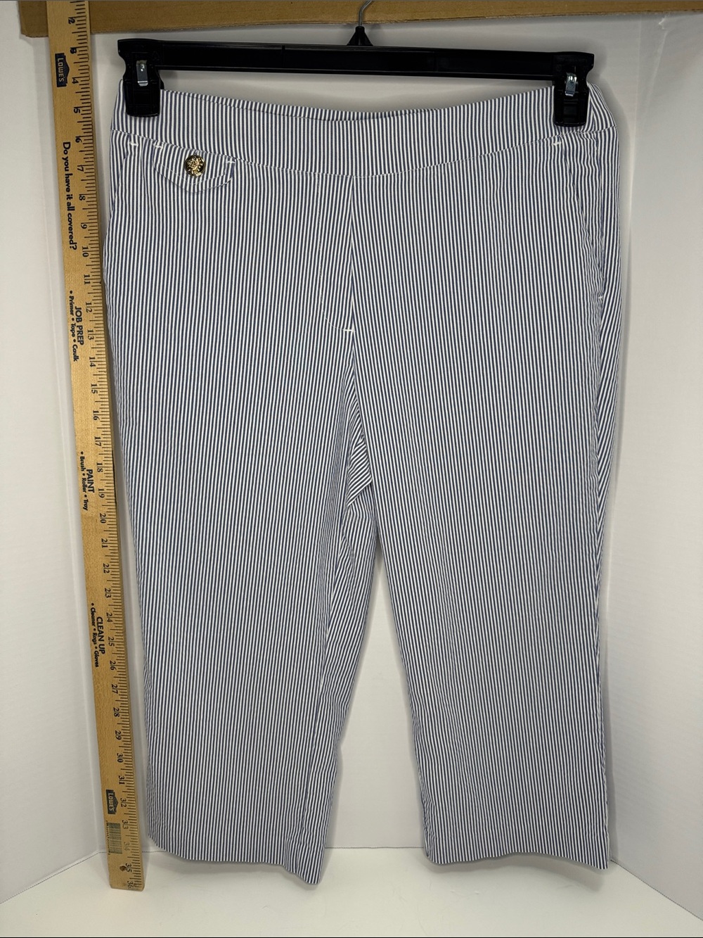 Counterparts White and Blue Seersucker Striped Capri’s